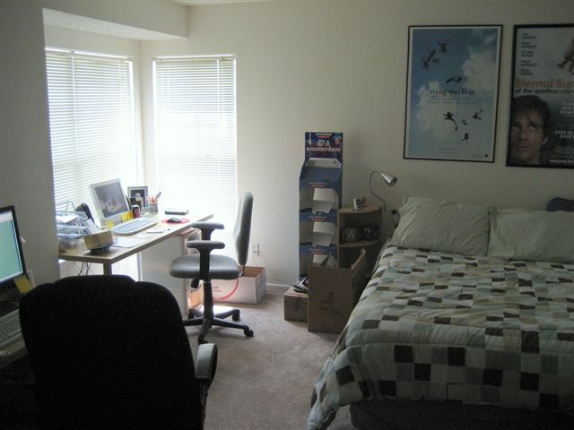 Command Center (guest room)